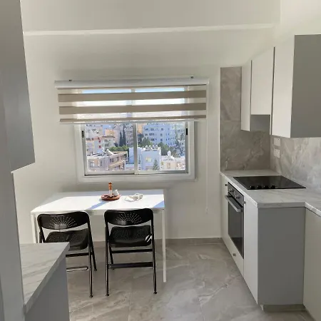 Апартаменты 2 Bedroom In Center! 16 Никосия