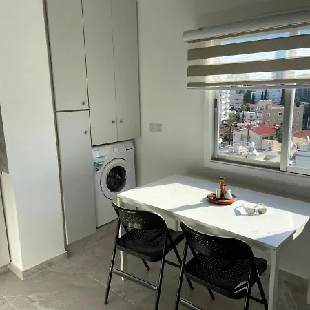 2 Bedroom In Center! 16 Апартаменты *